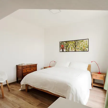 Amazing Flat With Big Terrace And Private Car Park Апартаменты *