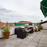 Amazing Flat With Big Terrace And Private Car Park