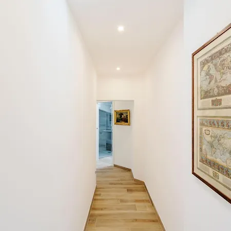 Amazing Flat With Big Terrace And Private Car Park * Werona