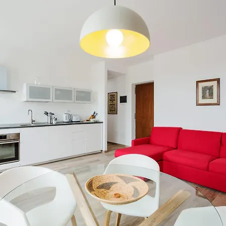 Amazing Flat With Big Terrace And Private Car Park Apartament